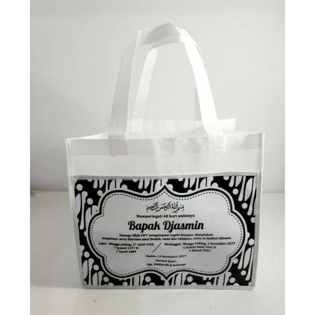 

Tas souvenir Tahlilan