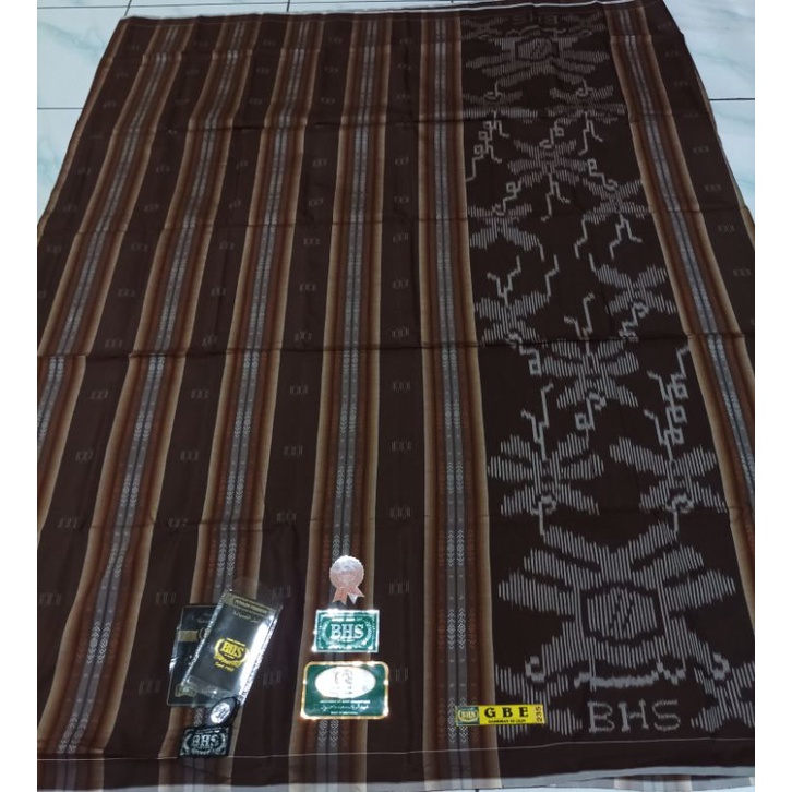 sarung bhs gbe silver  full sutra 210 spunsilk.