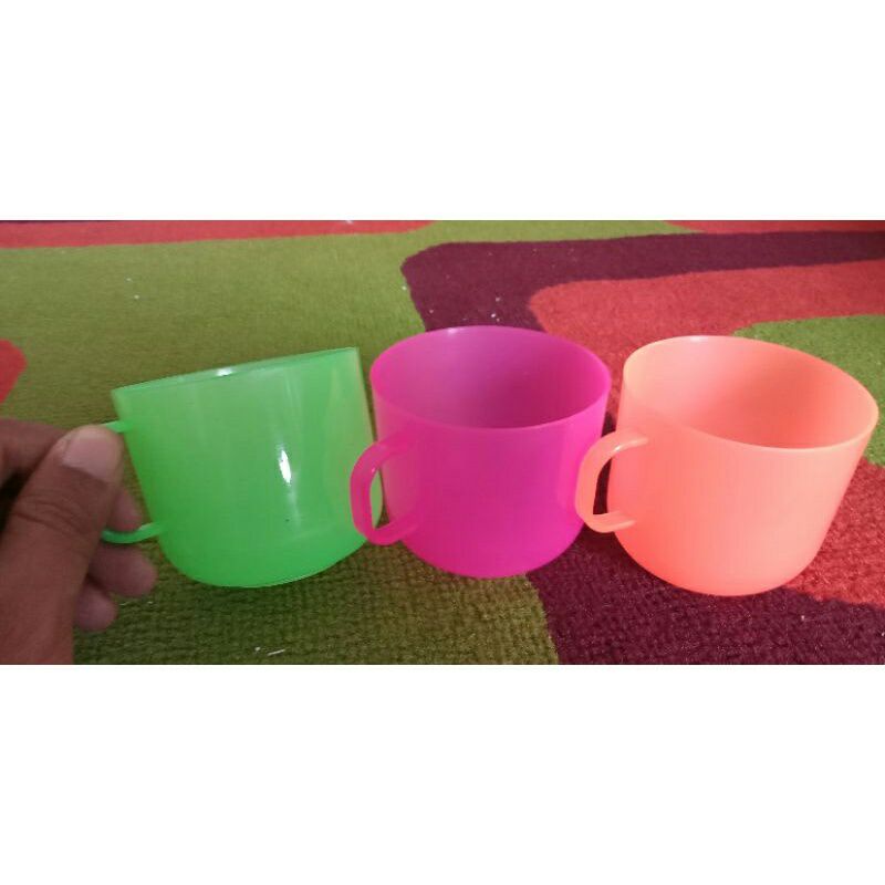 cangkir kecil plastik murah