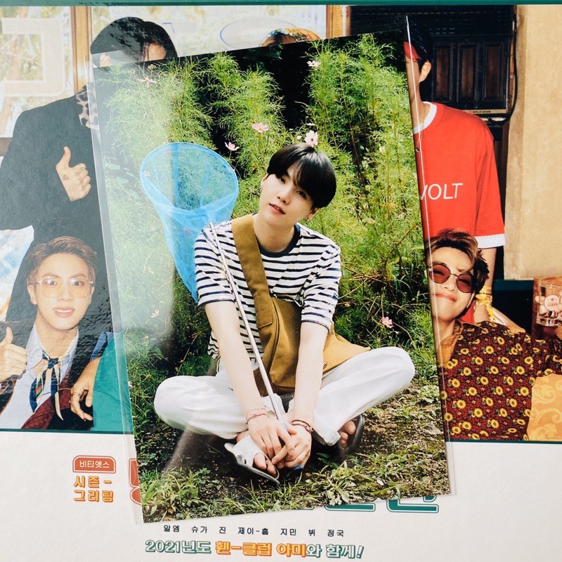 4X6 Photo Random BTS Seasons Greetings 2021