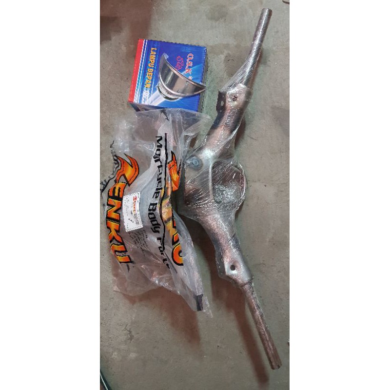 C 70,Stang batok,batok bawah,lampu depan,topi lampu