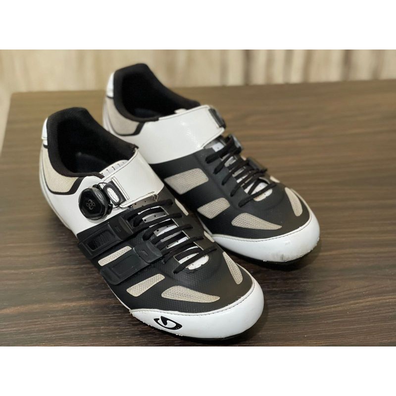 USED SEPATU SEPEDA CLEAT GIRO SENTRIE TECHLACE WHITE NOT FIZIK SHIMANO SWORKS