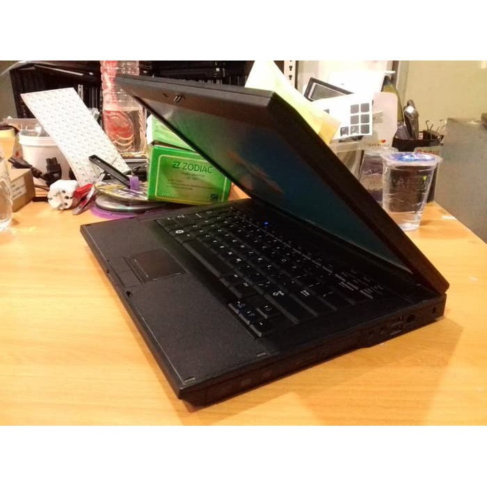 LAPTOP DELL LATITUDE 5400