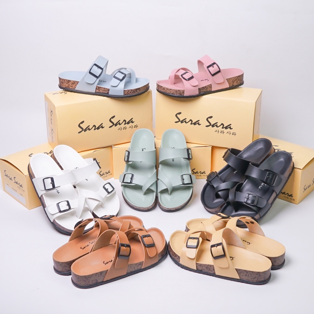 SARASARA YUK - Sandal Wanita Slop Casual Model Birken Sol Puyuh SARA SARA KELLY Sendal Selop Cewek Kulit Santai Strap Gesper Ban dua Empuk Size 36 37 38 39 40 Warna Black Hitam Anti Slip Premium Original Kekinian Terbaru Shoes ORI Mall Official Store