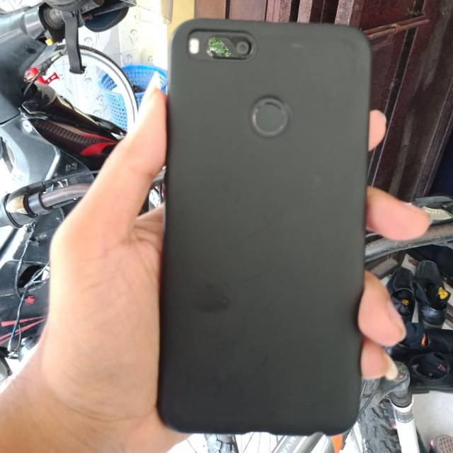 Xiaomi Mi A1 4/64 Black Bekas