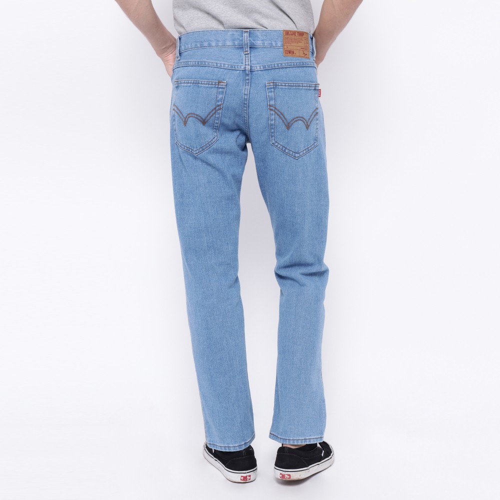 Edwin Celana Jeans Vegas 01 Reguler Fit Pria Panjang Light Blue