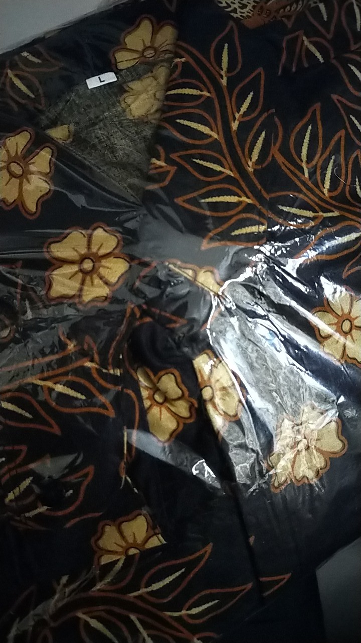 Kemeja Batik Pria Lengan Panjang Motif Manuk Kuning Kecil