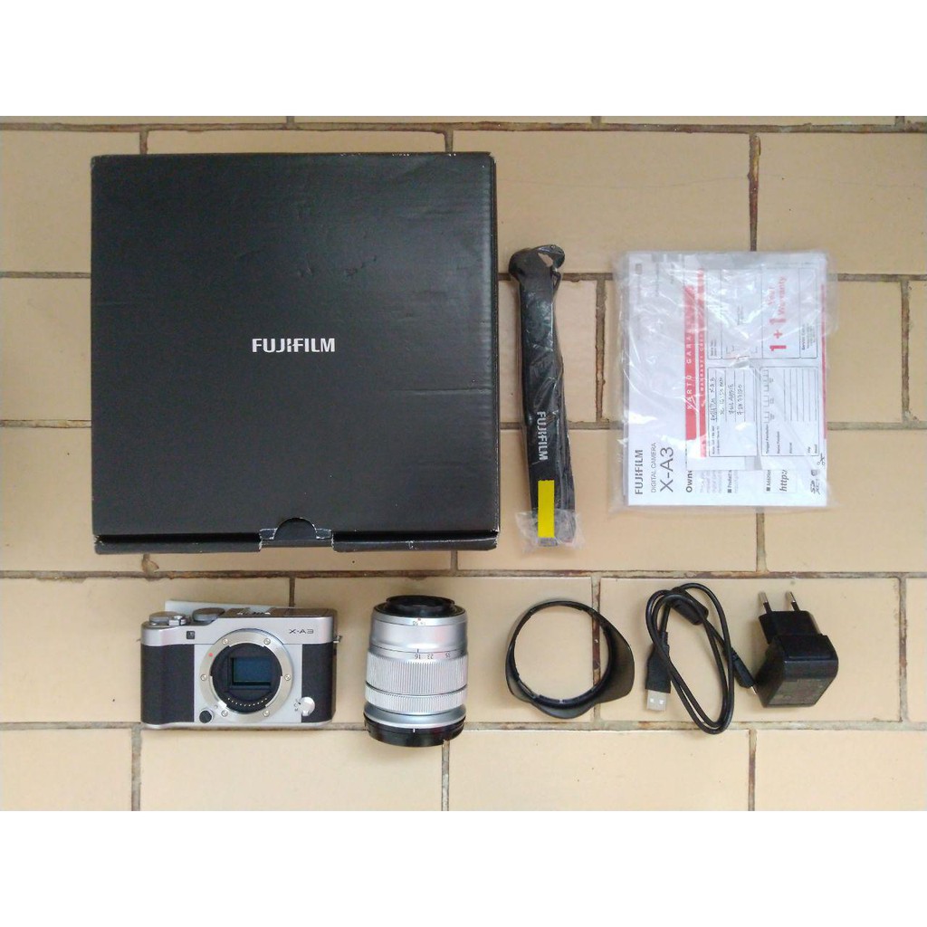 Kamera Mirrorless Fujifilm XA-3 Mulus. Murah. Mantap.