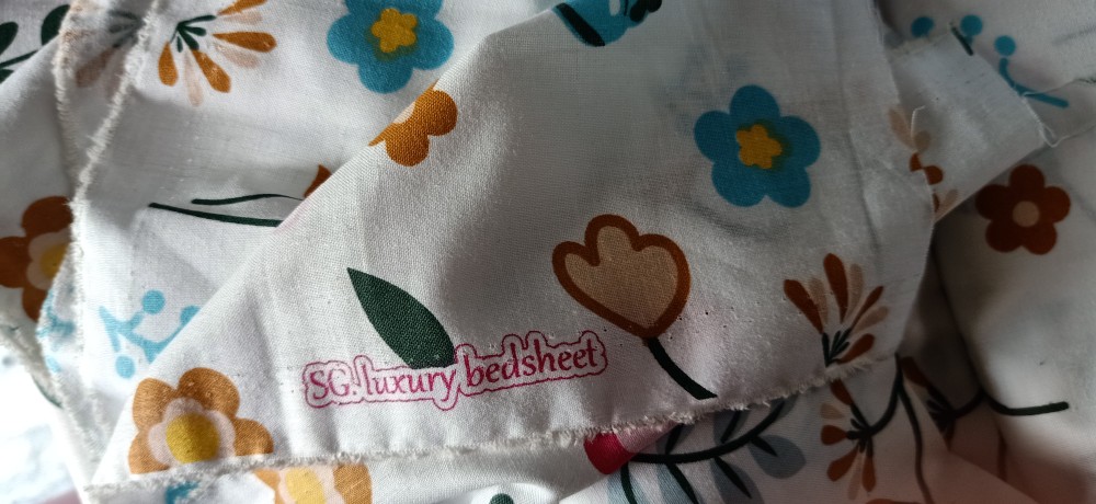 Bahan Kain Sprei Katun Lokal Motif Bunga Cute Flower