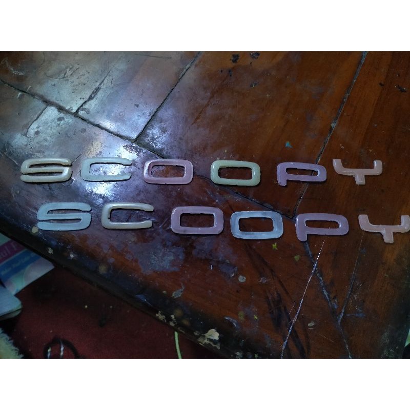 emblem new scoopy