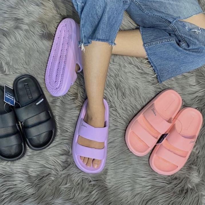Sangat Nyaman.. SANDAL SLIP ON SKECHERS