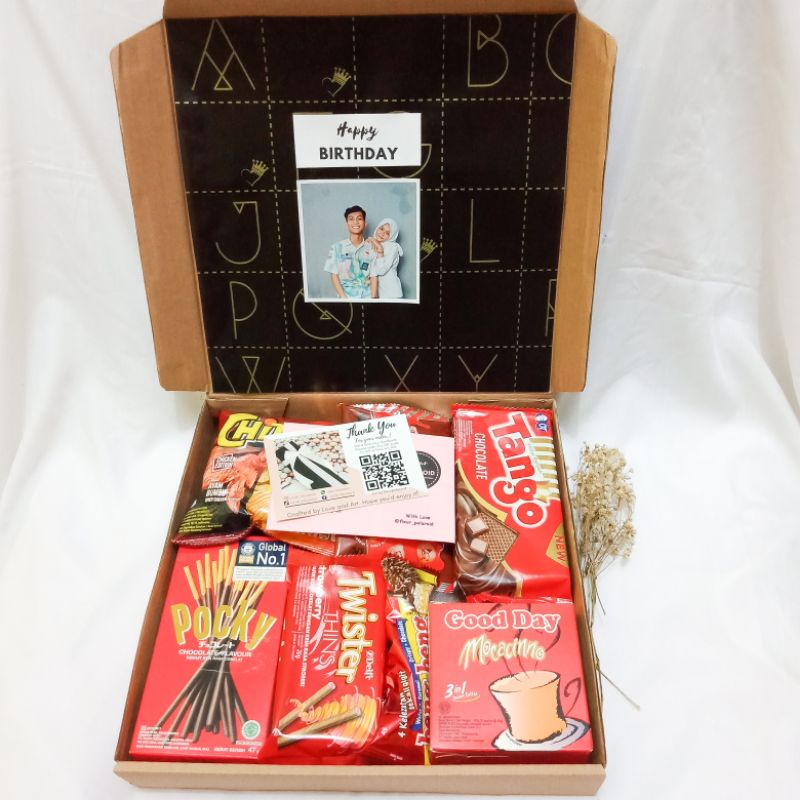 

[Snack Box] Paket Kado Ulang tahun, Anniversary, Graduation/wisuda, giftbox snack