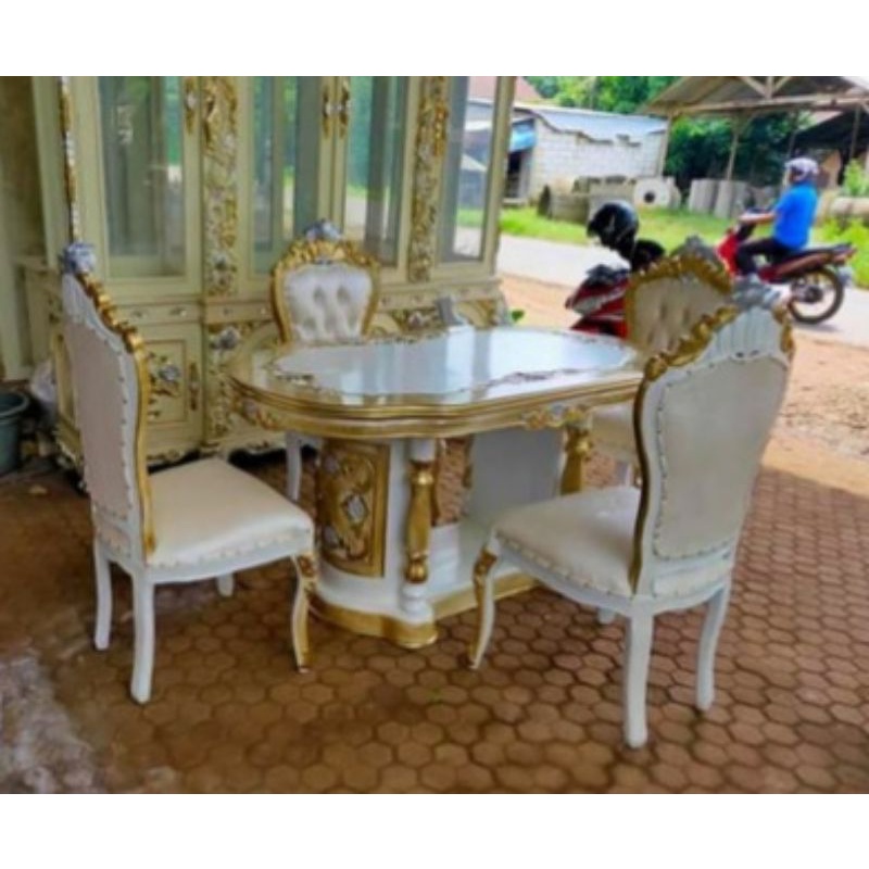 set meja makan jati kursi 4 duko mewah/meja makan jati jepara