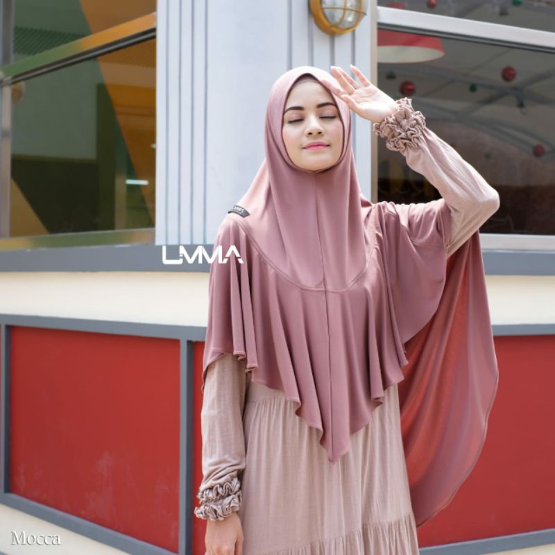 Dyza Bergo Antem by Umma