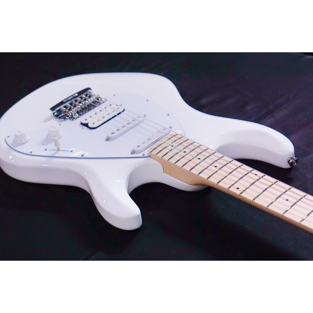 Ernie Ball Music Man Silhouette Special HSS Trem - White - Maple Matching Headstock - White G99056