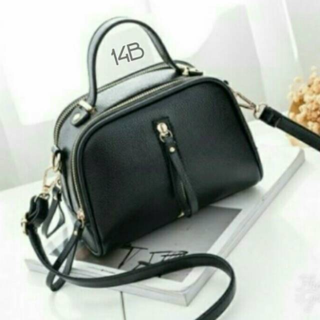 TAS SELEMPANG RESLETING TENGAH TAS SELEMPANG WANITA MURAH