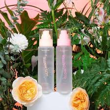 LUXCRIME Glow Getter dewy setting spray  | ulti-matte Oil Control setting spray