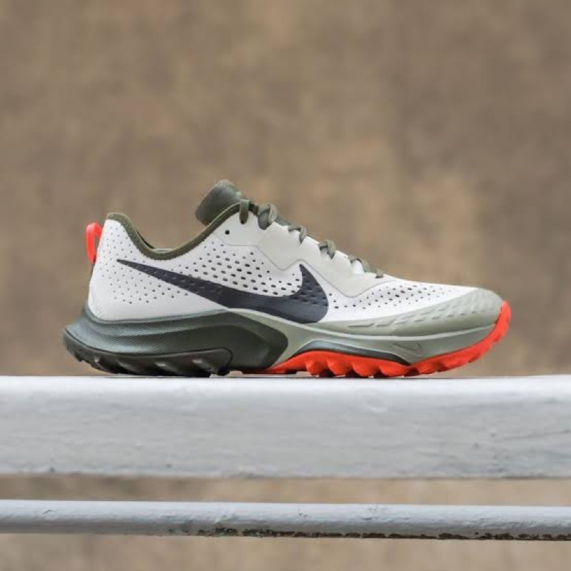 Sepatu Nike Air zoom Terra Kiger 7 &quot;Black white&quot; premium original sepatu pria