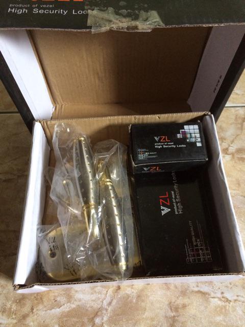 Handle Set Kunci Pintu Rumah Gold Kombinasi Ukuran Kecil