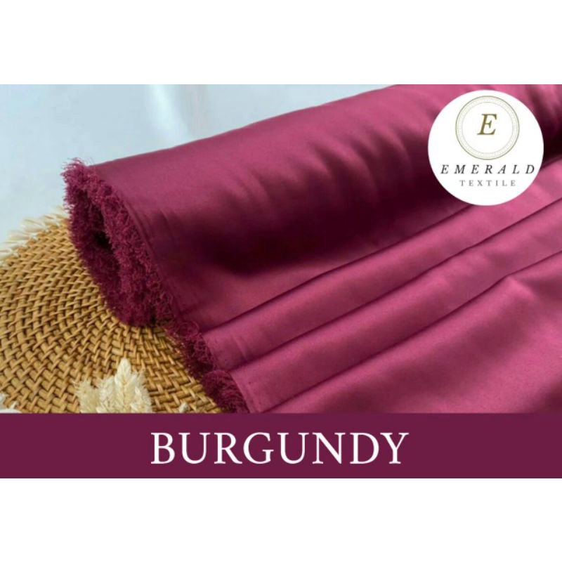 ( BUKAN HIJAB ) SETENGAH METER Kain Satin Velvet Roberto Cavalli Silk Premium - Burgundy ( HARGA PER 50cm KAIN )