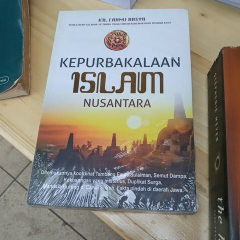 BUKU KEPURBAKALAAN ISLAM NUSANTARA,KH.FAHMI BASYA,ORIGINAL