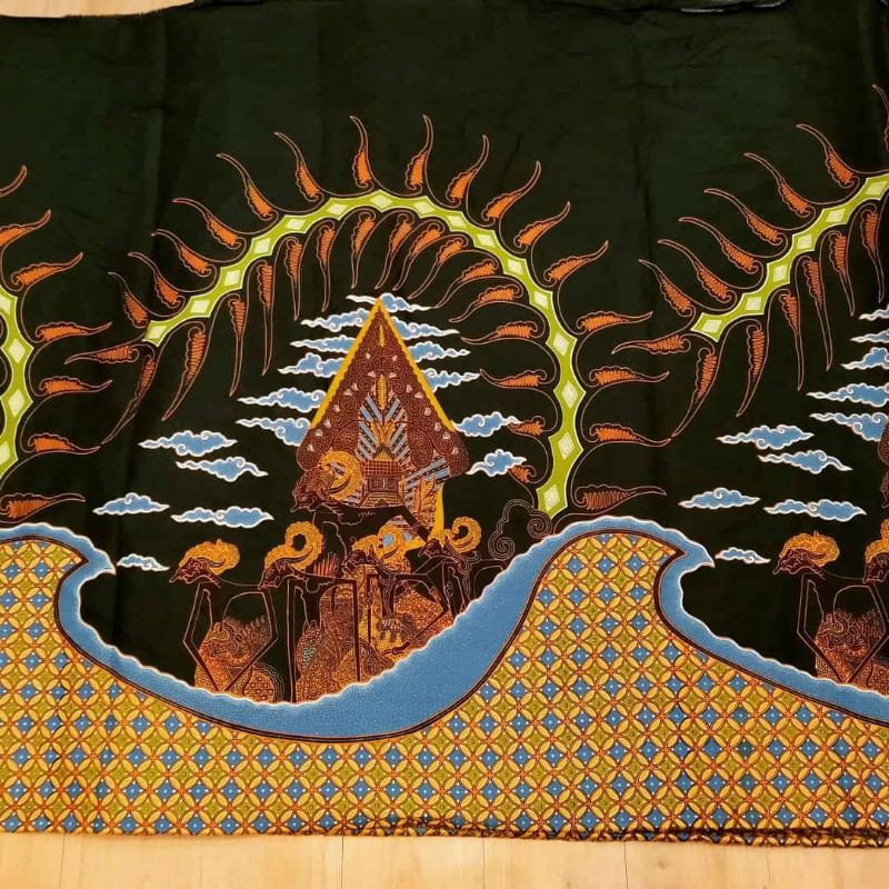 Kain Batik Primisima motif wayang gunungan