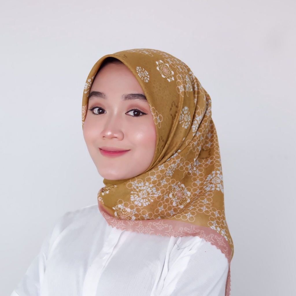 Square Motif Maira Part 2-MOTIF S