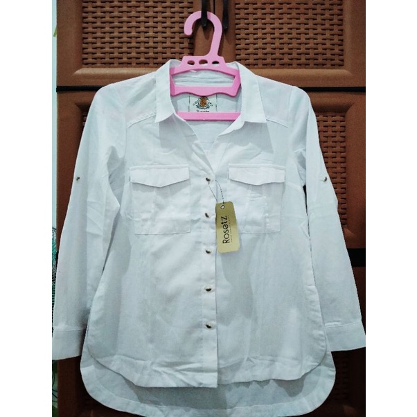 Kemeja Putih Le Rosetz/Novel Mice