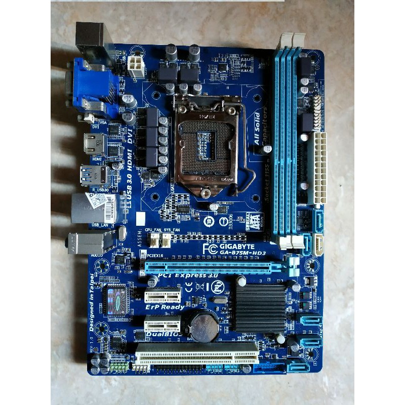 Mobo Gigabyte B75M HD3