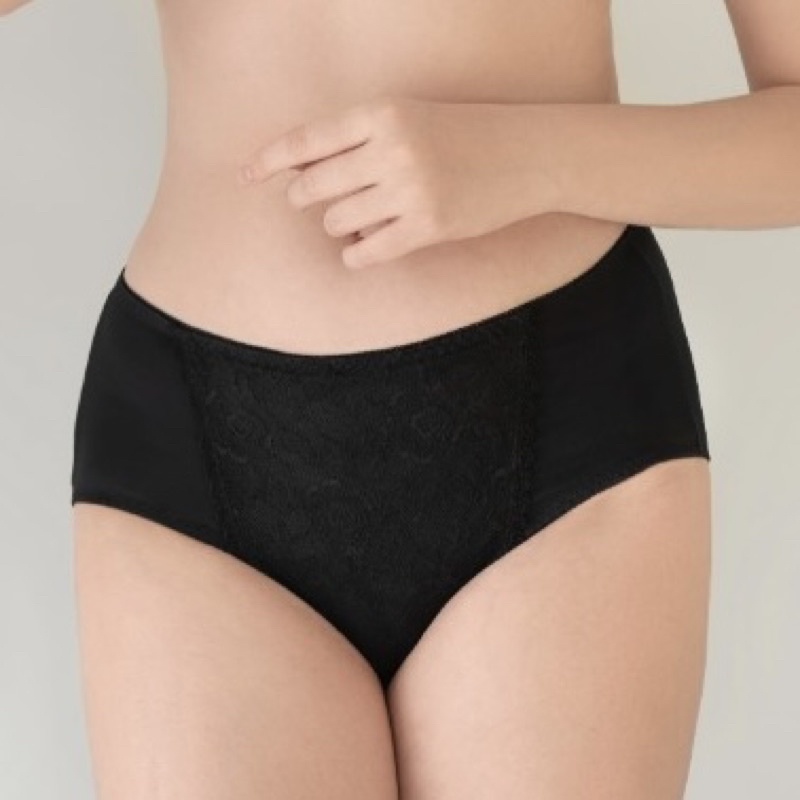 Luludi By Wacoal Maxi Panty Lace Tengah LP 5203 / Celana Dalam