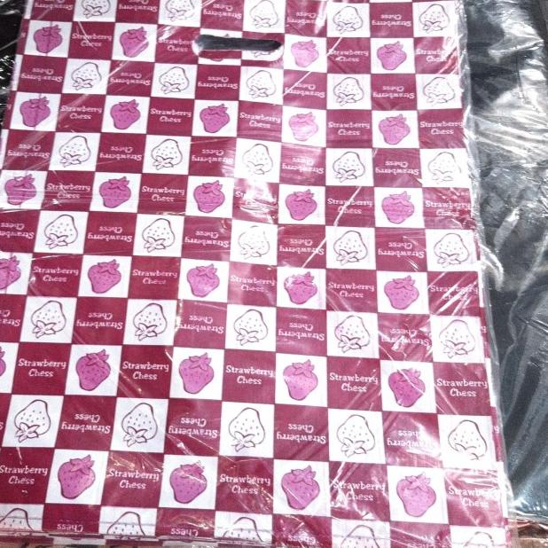 

Kantong plastik motif cantik 30 x 40 cm