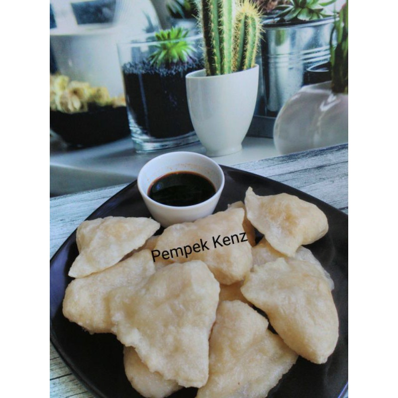 

Pempek Kapal Selam kecil ( Frozen ) Isi 10 Pcs