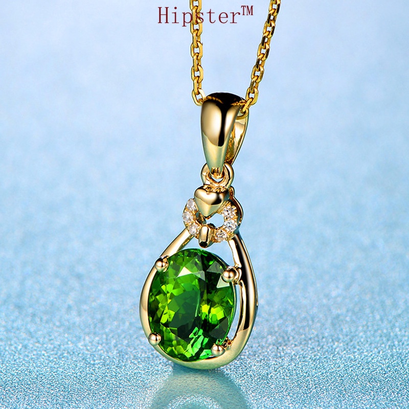 Elegant and Fashionable Green Tourmaline Pendant 18K Golden Clavicle Chain