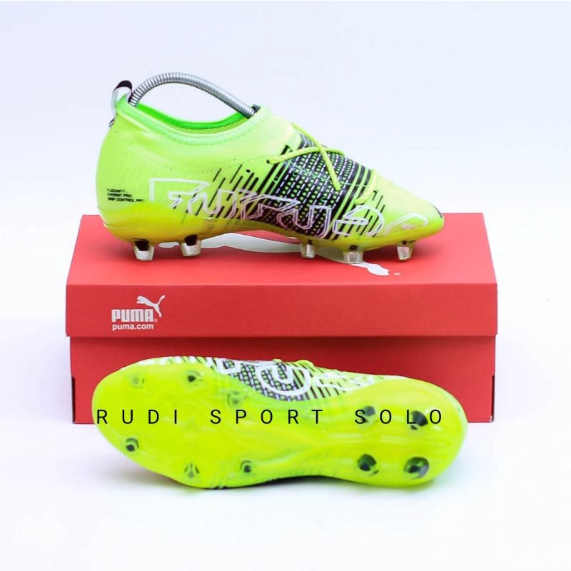 Sepatu Bola Superfly Semi Boots Puma Future Premium-2