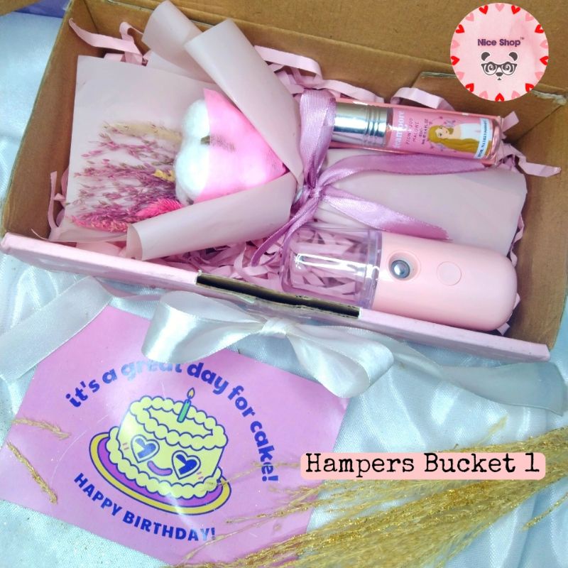 

Gift Hampers Hemat || Hampers kado ulang tahun | Graduation | Happy Anniversary