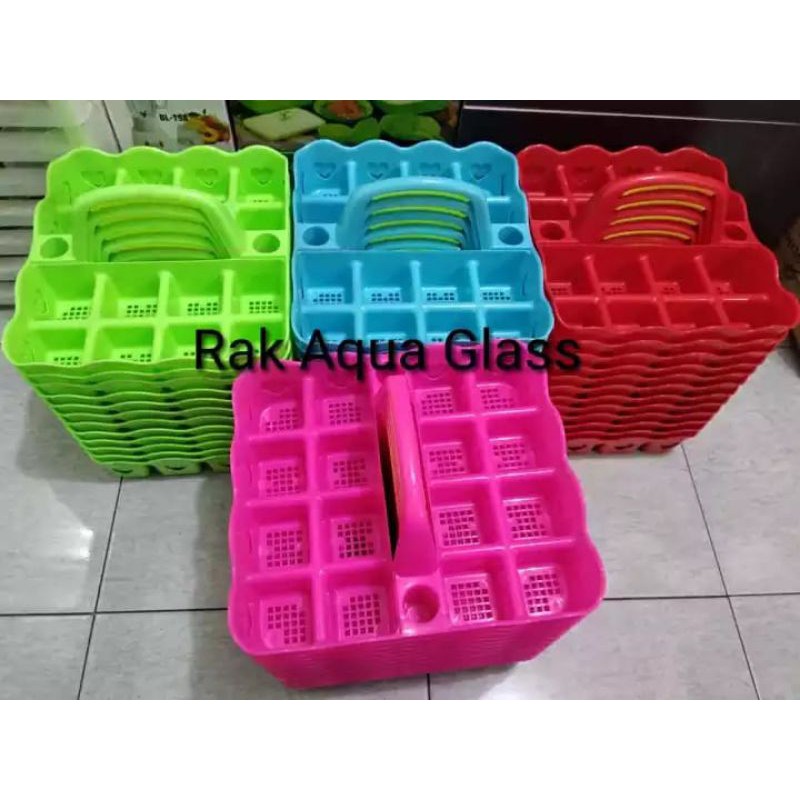 KBA ALI COD RAK AQUA GELAS PLASTIK ISI 16 SLOT/LUBANG/TEMPAT GELAS AQUA MINUMAN DI MEJA