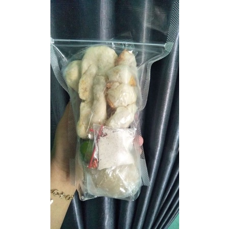 

Baso Aci Jumbo Mercon Isi Ayam