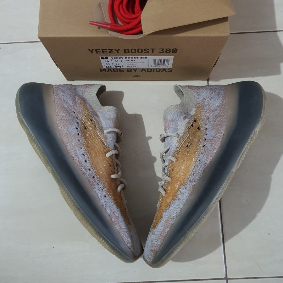 Original Adidas Yeezy Boost 380 Pepper BNIB US 10 44 Sepatu Sneakers Original 100%