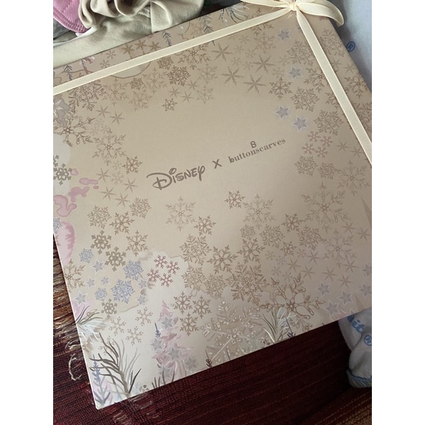 SOLD Buttonscarves x Disney's Frozen Almond Bundling Baca deskripsi