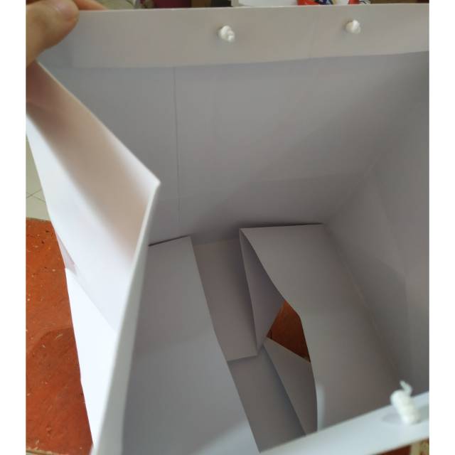 

Paper bag putih 30x23x30