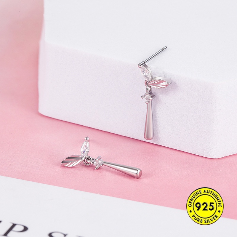 Anting Tusuk Sterling Silver Bentuk Daun Dengan Berlian Imitasi Untuk Wanita