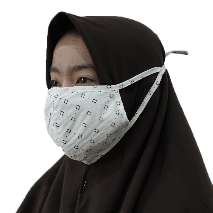 Masker Hijab Putih Motif