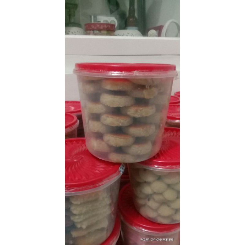 

kue kacang