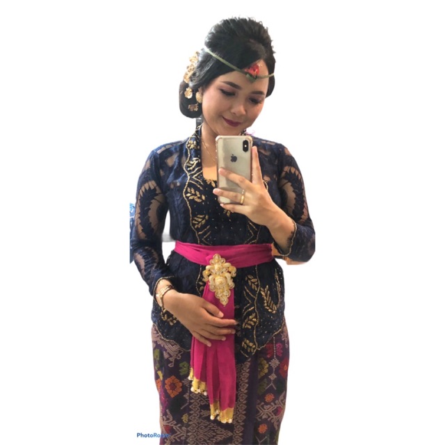 Kebaya jadi brokat payet