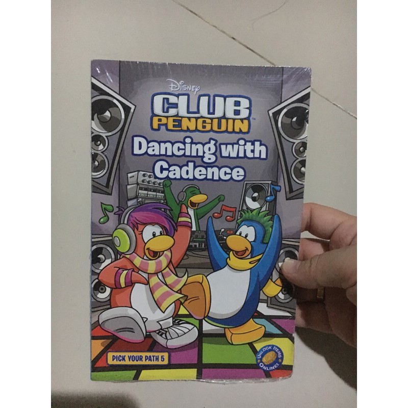 club penguin dancin with cadence