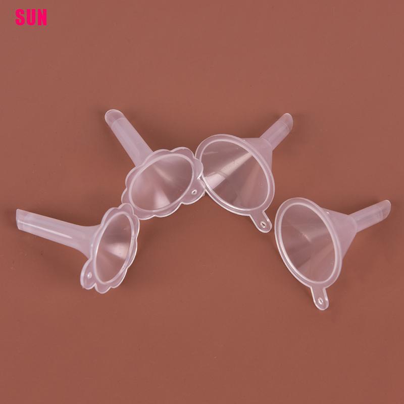 2pcs Corong Mini Bahan Plastik Untuk Botol Parfum / Minyak Cair