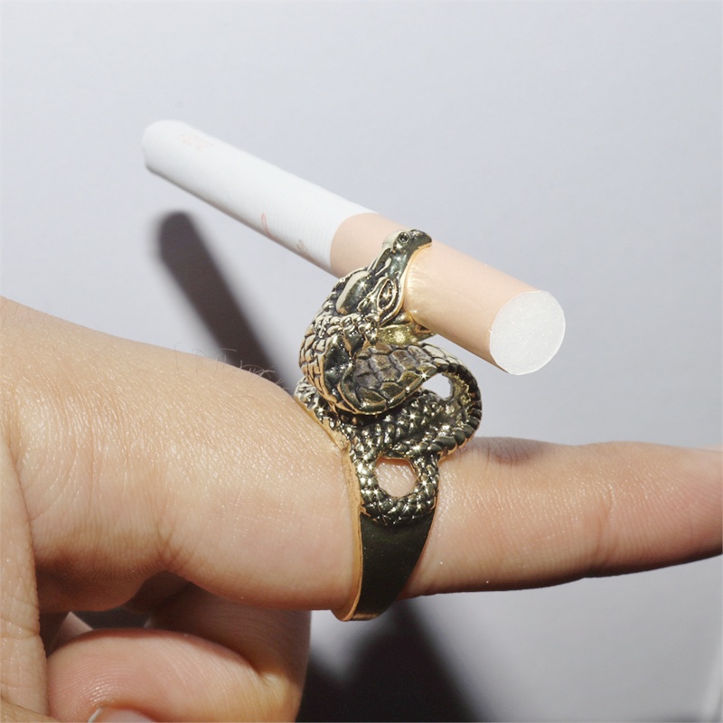 Cincin Desain Ular Adjustable Untuk Pria