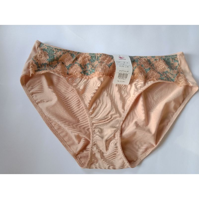 Wacoal Celana Dalam Semi Mini Brown Pants