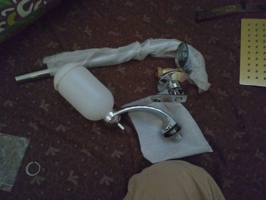 Tempat Sabun Cair Wastafel