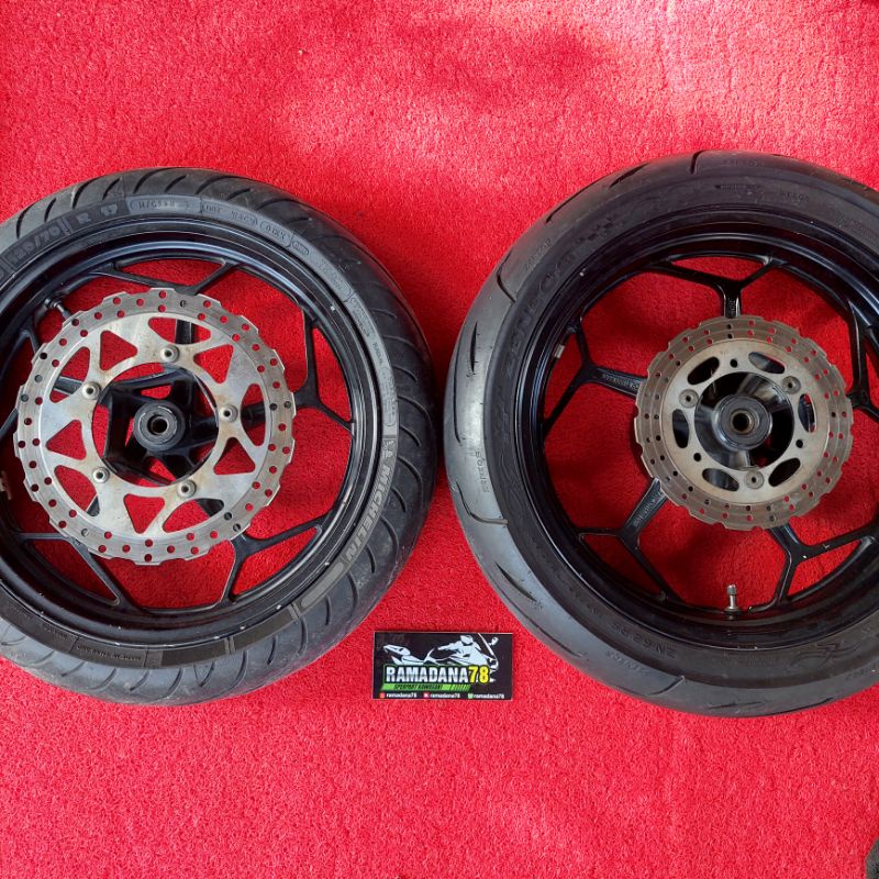 velg komplit ban piringan ori Ninja 250fi Z250 fi